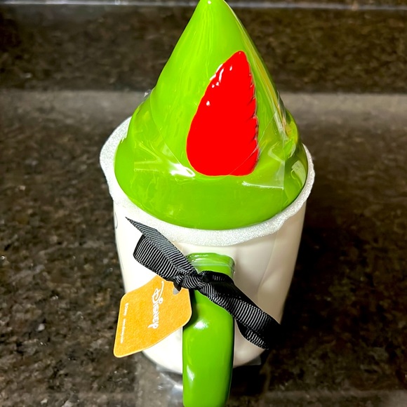 RAE DUNN-Disney Peter Pan Double-Sided Mug with Topper - Picture 4 of 4